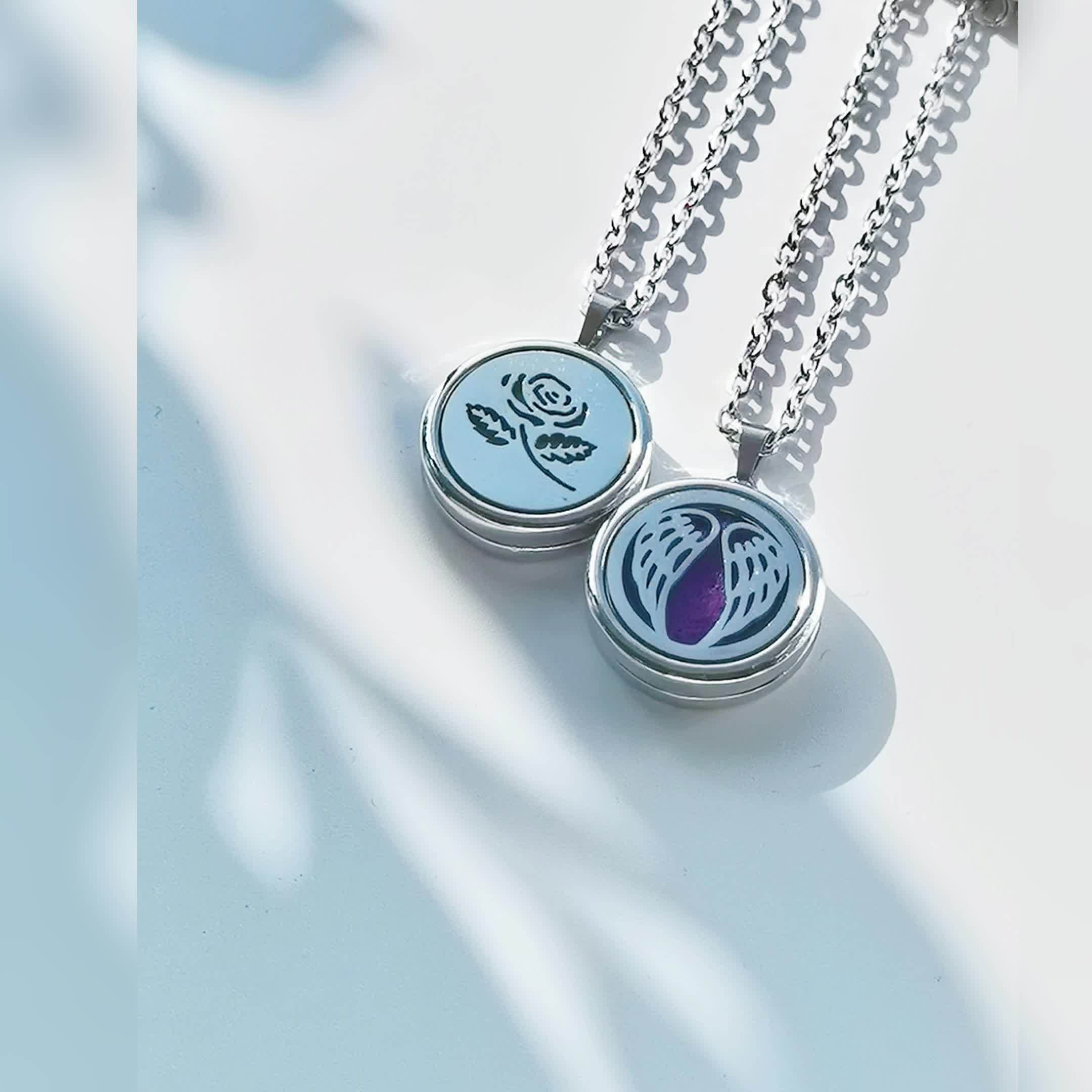 Stainless Steel Tree of Life Essential Oil Necklace with Refill Pads